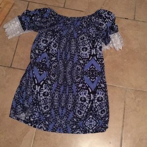 Aztec Print Lace Trim Crew Neck Tunic Blouse